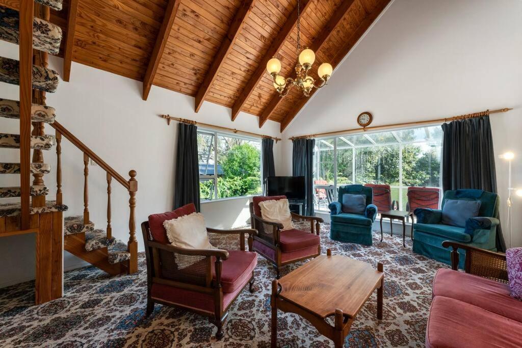 Charming Hideaway Villa Таупо Екстериор снимка